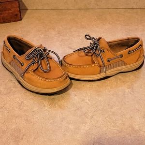 Sperry boat shoe